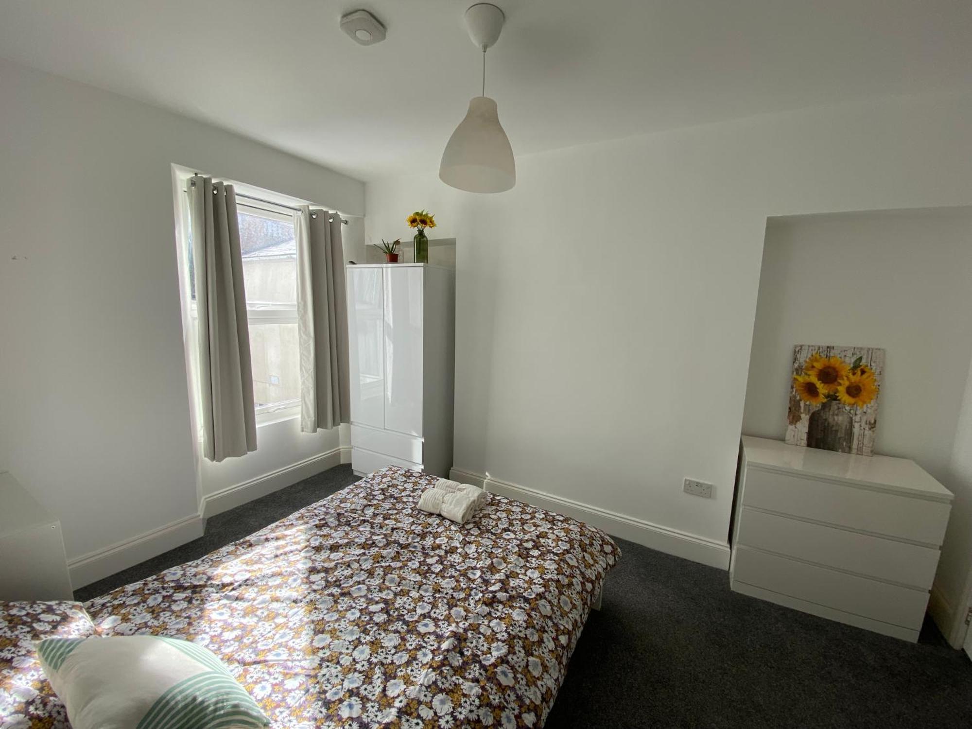 The Sunflower En-Suite Room Plymouth Bagian luar foto